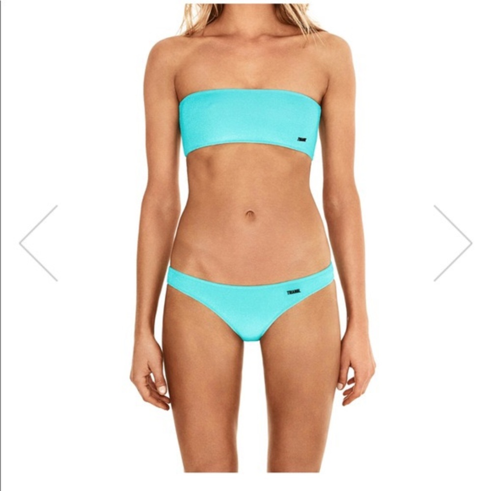 Triangl Blue Crushed Velvet Set